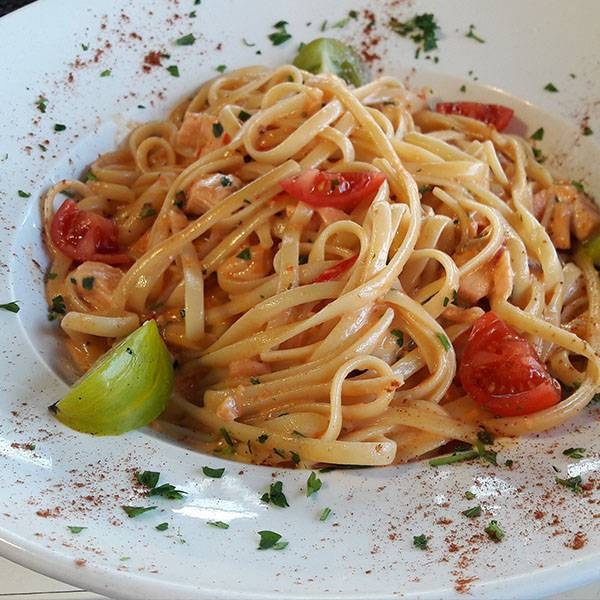 Le Restaurant - Sur le port - Brasserie Marseille - bien manger Marseille