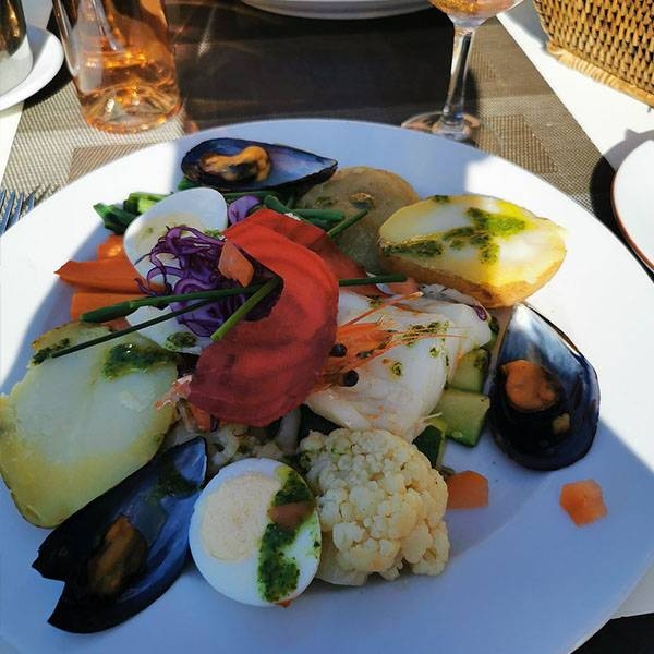 Sur le port - Brasserie Marseille - les meilleurs restaurant de Marseille